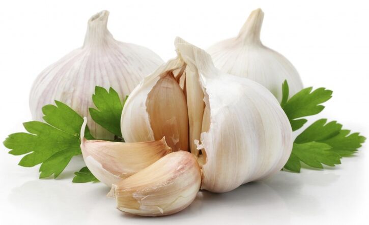 تنتور سیر باعث تحریک جریان خون به آلت تناسلی می شود